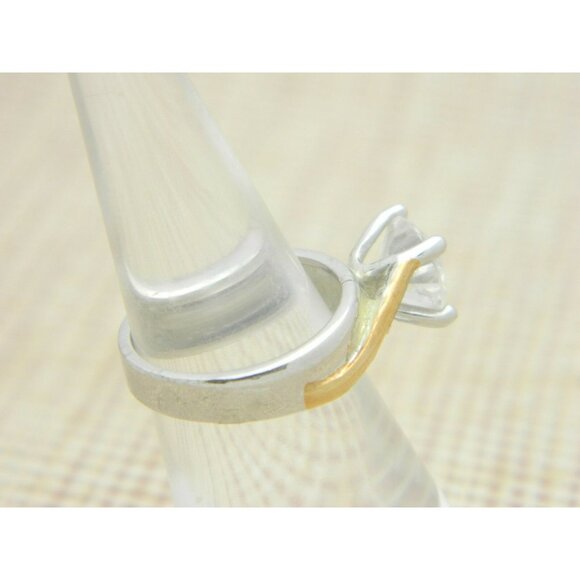 RSC Clear Goshenite Solitaire Silver Gold Tone Ring Size 5.25 - Picture 4 of 8